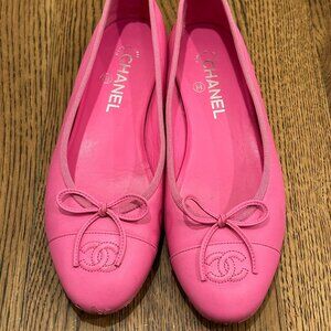 Extremely RARE Pink Lambskin Chanel Ballerina Size 38.5